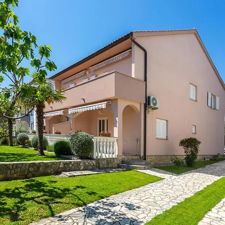 Cozy In Krk With Wifi * Krk Town