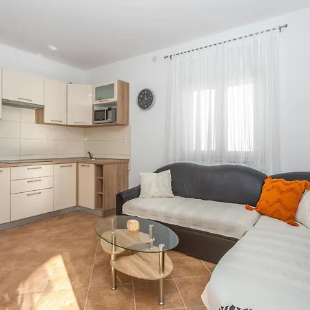Cozy In Krk With Wifi Krk Town