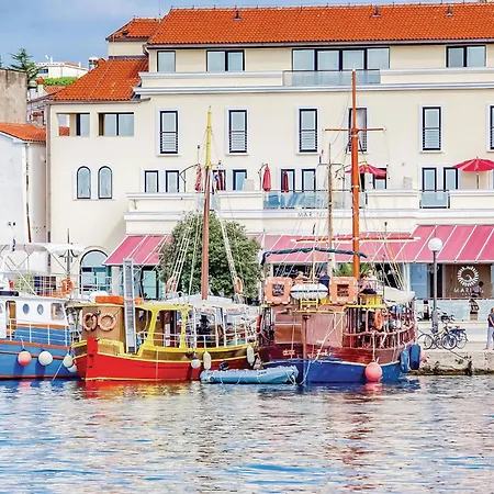 Apartament Cozy In Krk With Wifi *