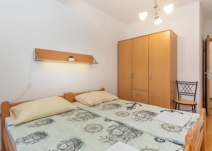 Cozy In Krk With Wifi *