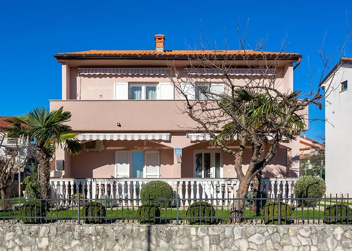 Cozy In Krk With Wifi *